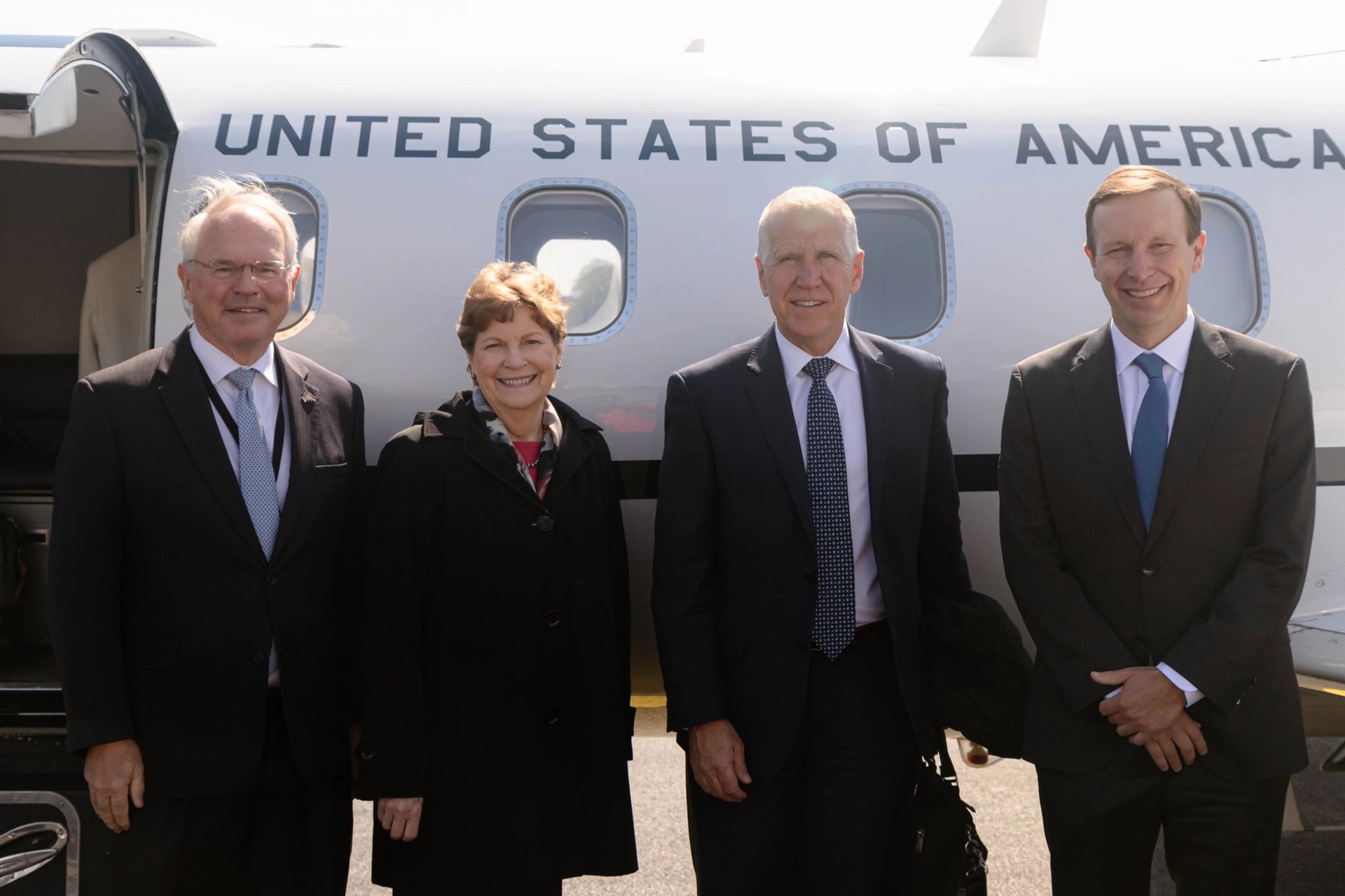 Američki senatori stigli u Srbiju, sastaće se sa Vučićem