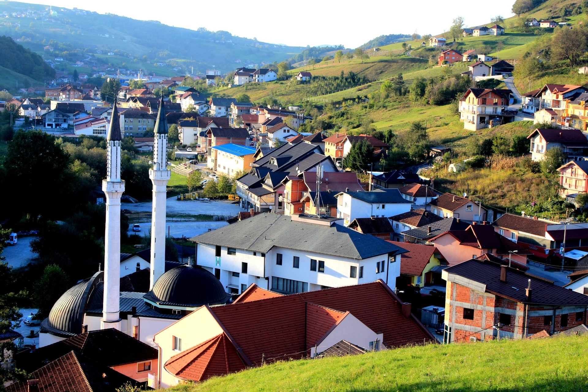 Bužim protjeruje Božić