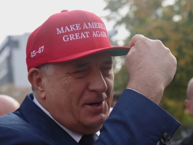 Dodik balansira između Moskve i Vašingtona