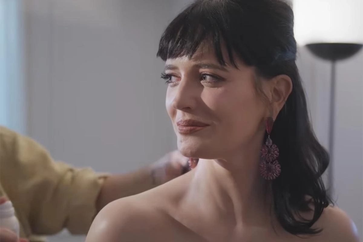 Eva Grin povrijeđena na snimanju serije “Wednesday”: Hitno prebačena u bolnicu