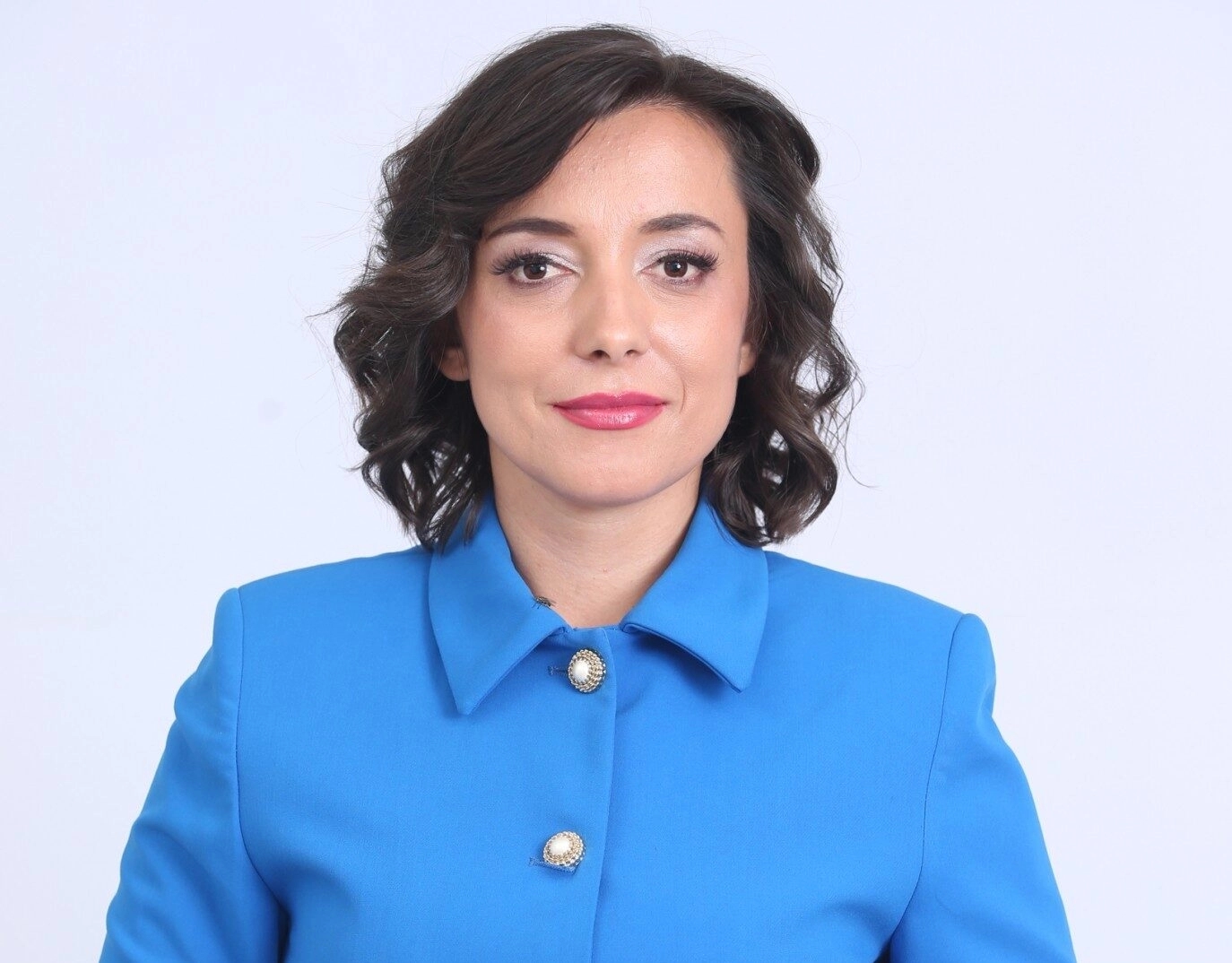 Fejton: Sa druge strane mikrofona MIRELA KAJKUT ZELJKOVIĆ – BEZ POLITIKE MOLIM