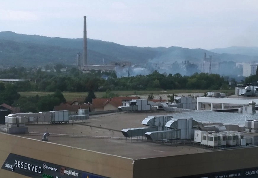 Gori u blizini “Incela”, banjalučki vatrogasci na terenu