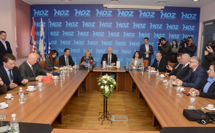 HDZ pozvao Savjet ministara da hitno usvoji Nacrt budžeta