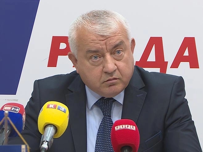 Mihajilica se, zbog Hurtića, obrušio na SNSD