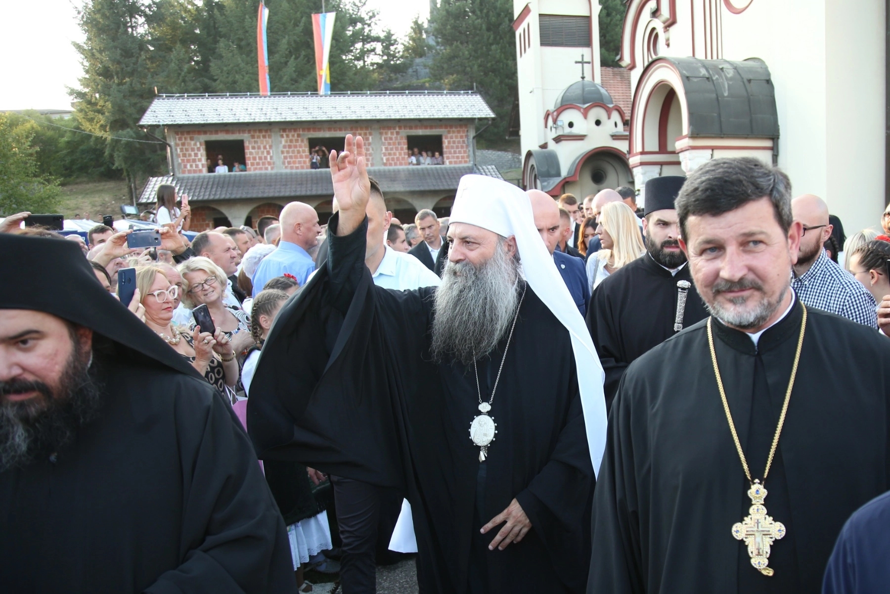 “Mir je put srpskog pravoslavnog naroda”