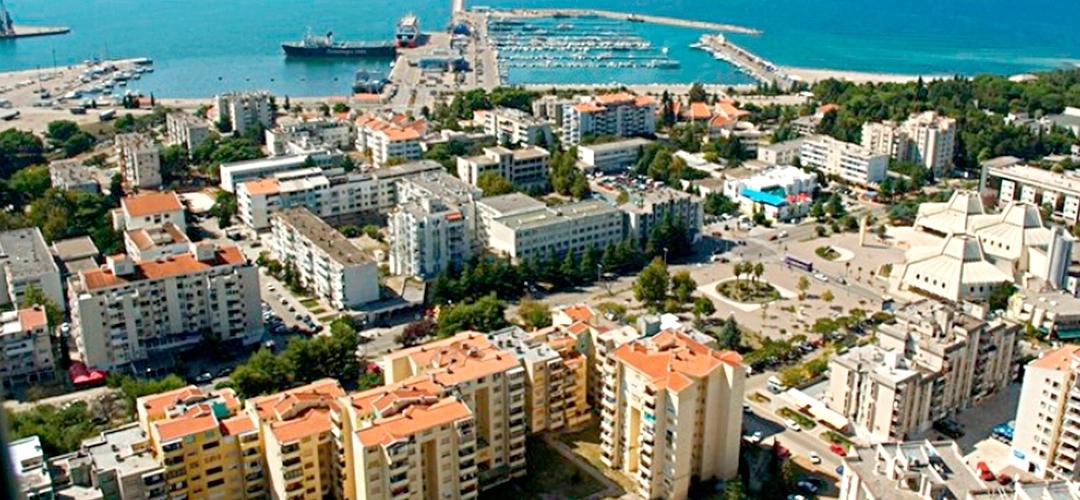 Muškarac prijeti eksplozivom, evakuisan dio ulice