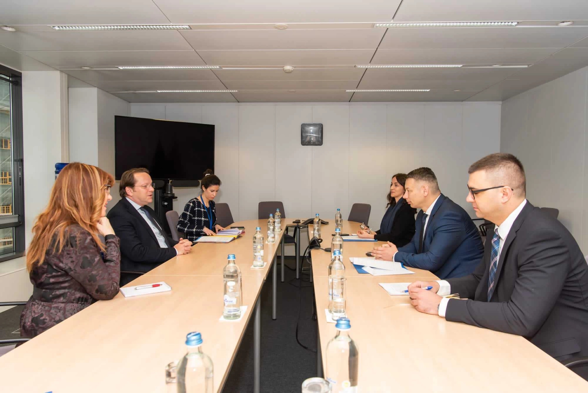 Nešić sa evropskim komesarima