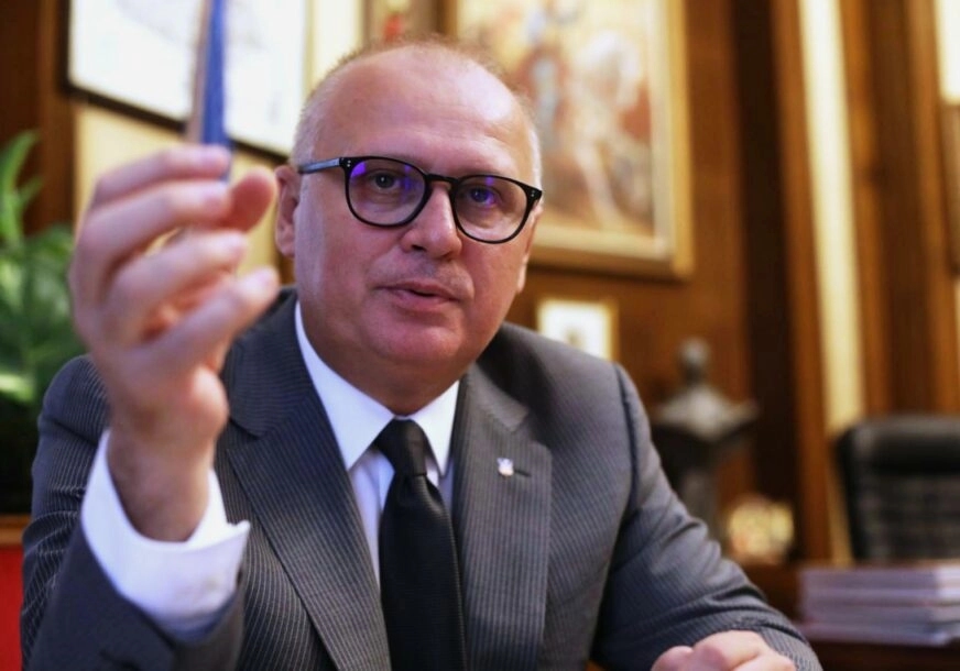 Određen pritvor Goranu Vesiću