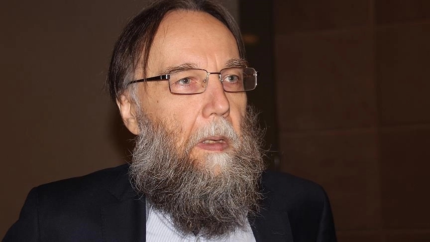Oglasio se Dugin nakon smrti kćerke