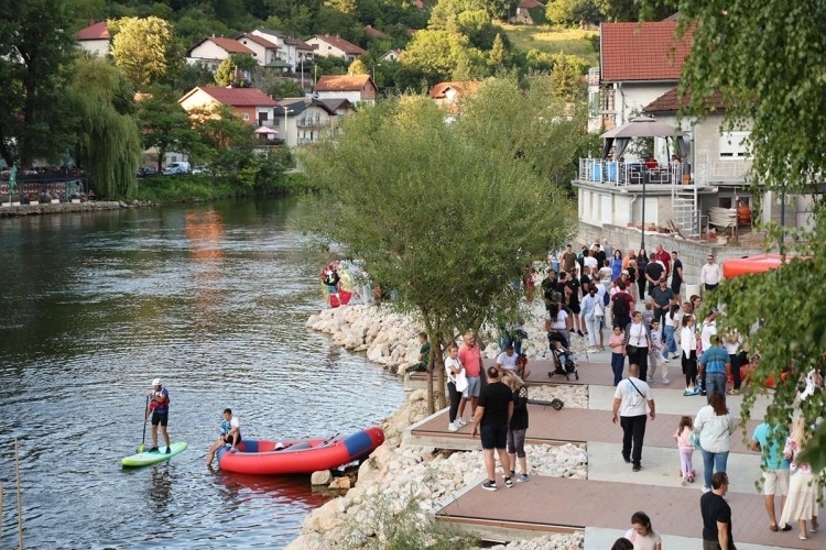 Otvorena nova dionica šetališta uz Vrbas: Uloženo 1,3 miliona KM