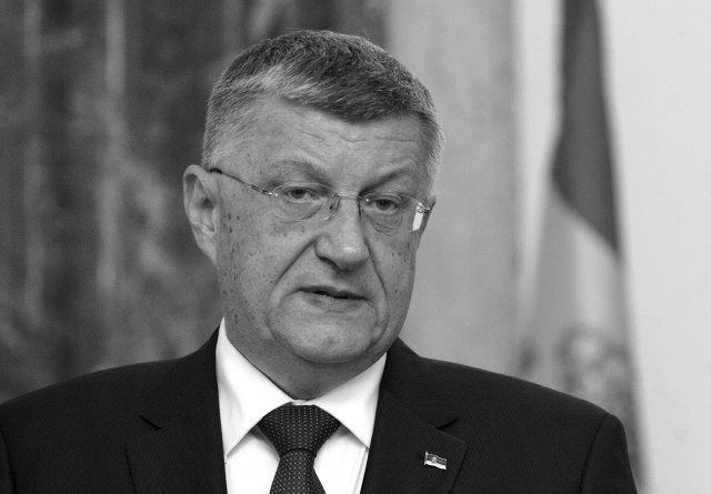 Preminuo Oliver Antić