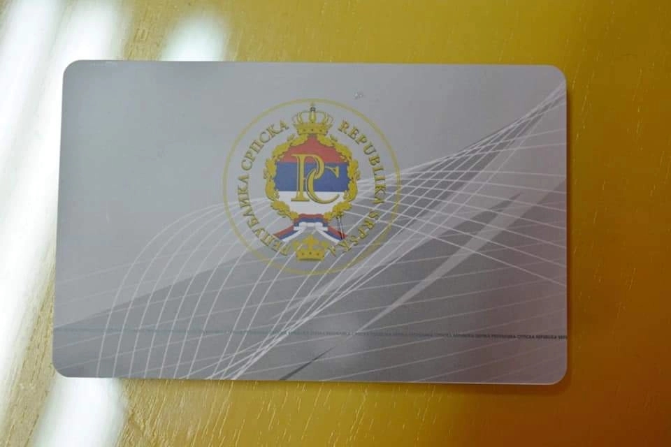 Prva važi do 2025. godine: Za građane Srpske e-kartice su za sada besplatne