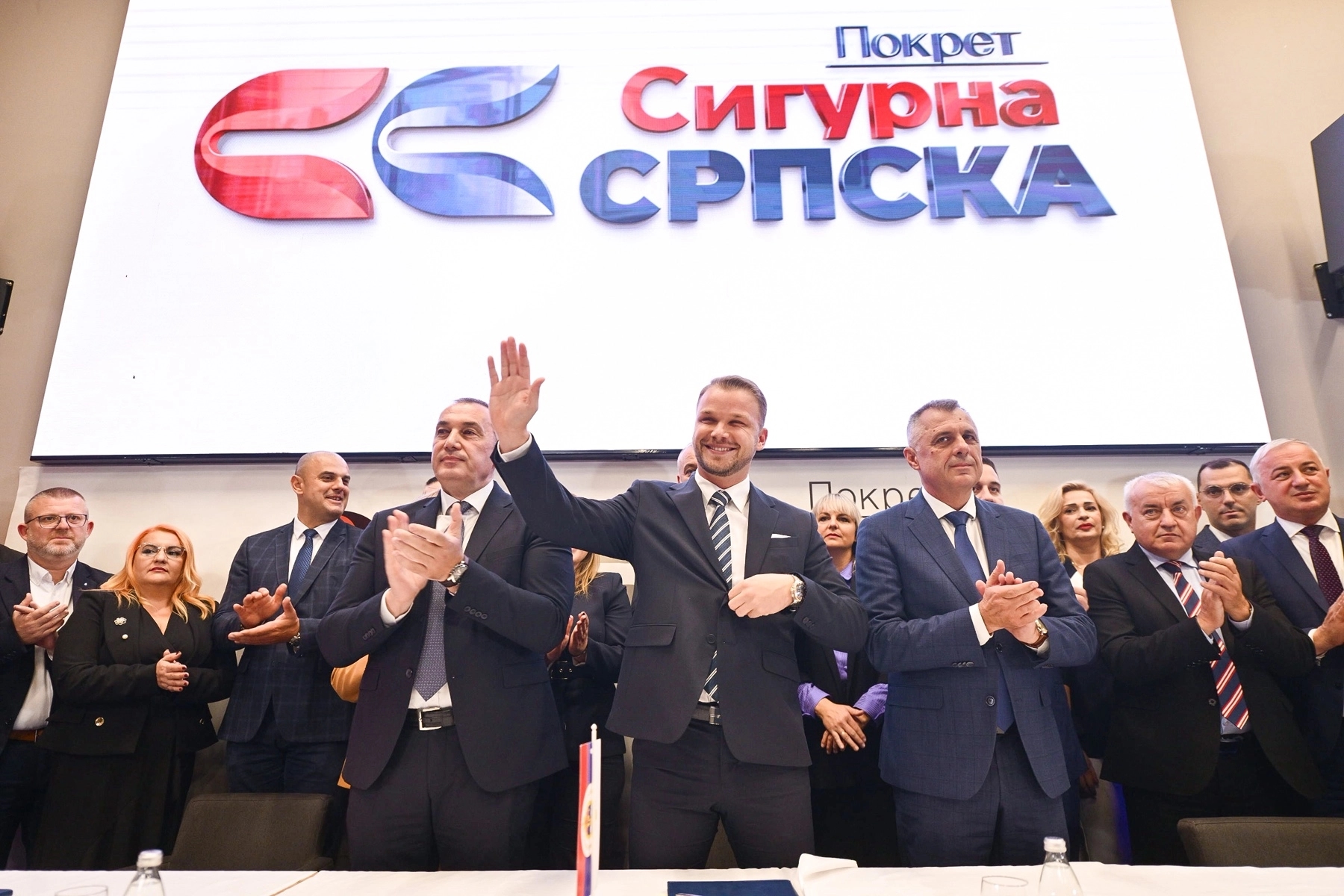 Puca li već pokret Draška Stanivukovića