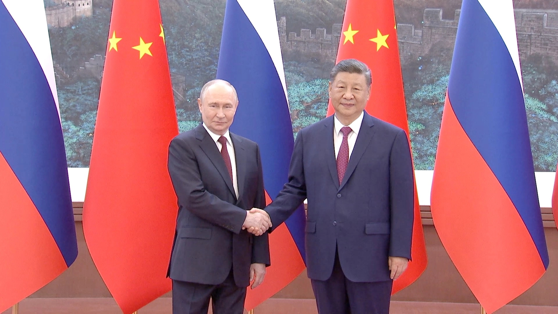 Putin stigao kod sa Sija: “Dragi prijatelju…”
