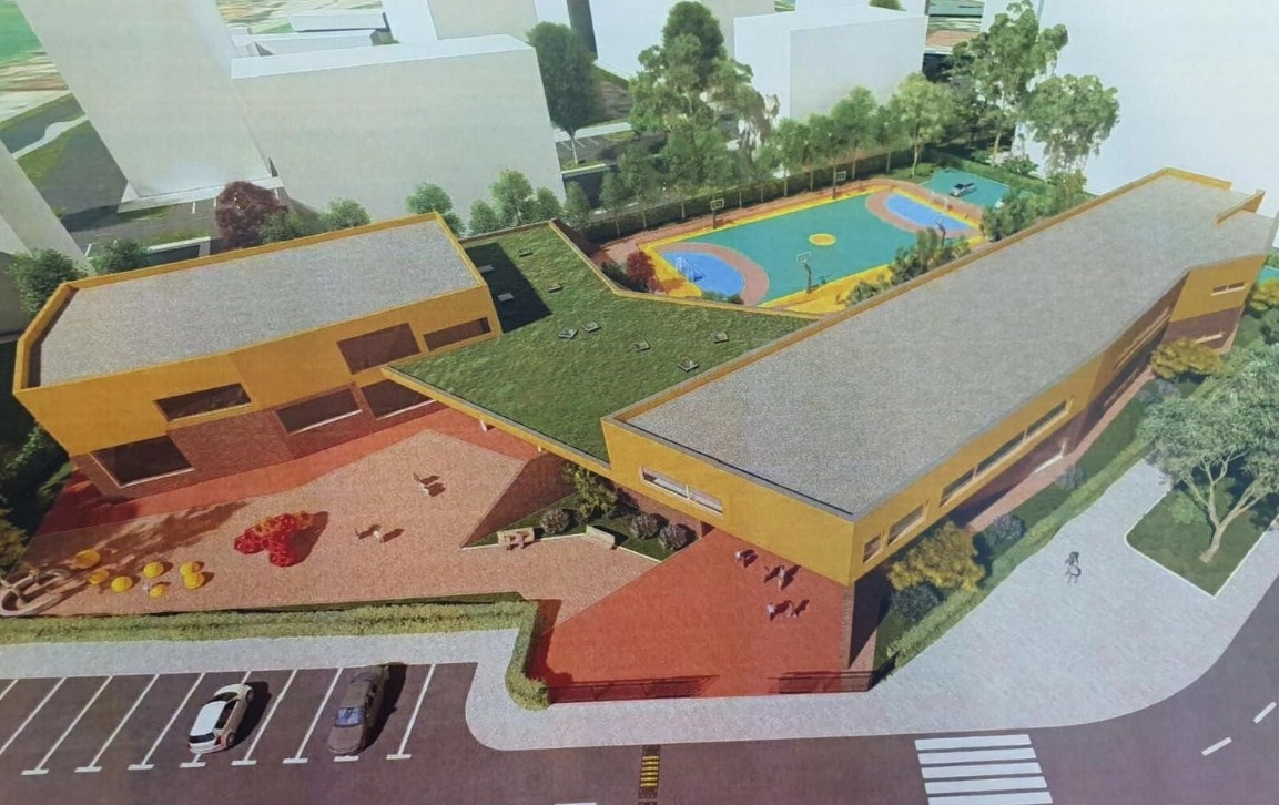 Roditelji ne znaju da li će djecu seliti u novu školu u Adi