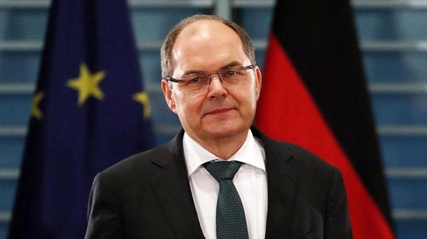 Schmidt za njemački FAZ: Ja sam ideja Angele Merkel