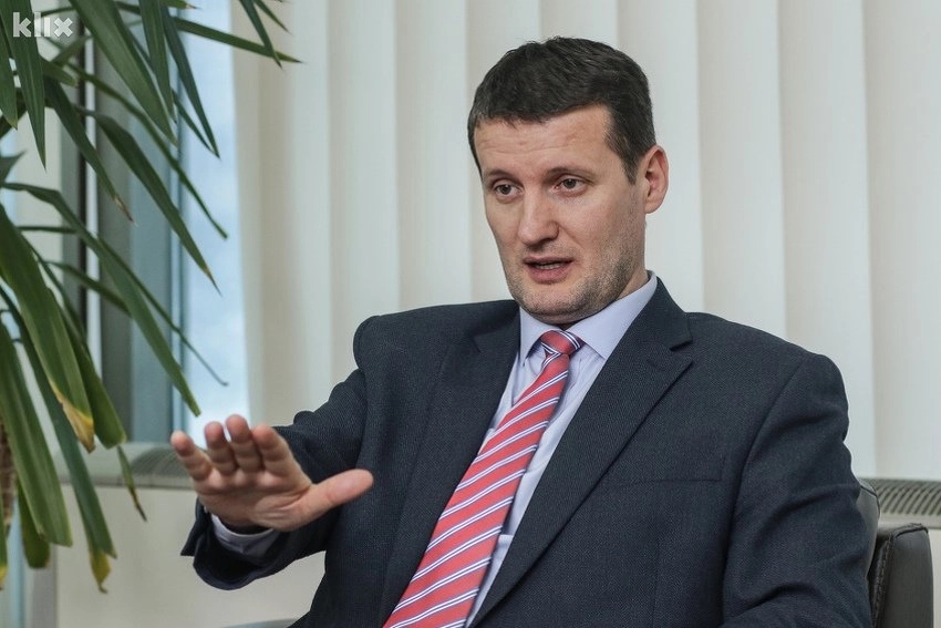 Šepić: Konaković ne kuži politiku i slabi opoziciju, tužno ga je gledati