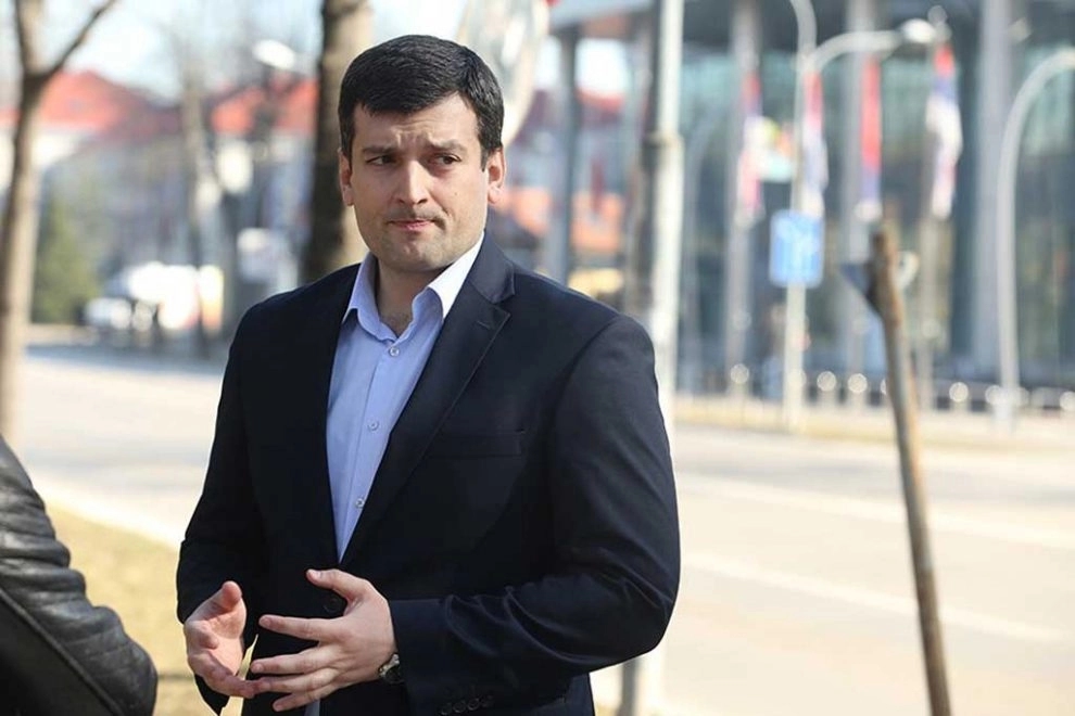 Šešić poziva da se konsenzusom u RS zaustavi Turkovićeva