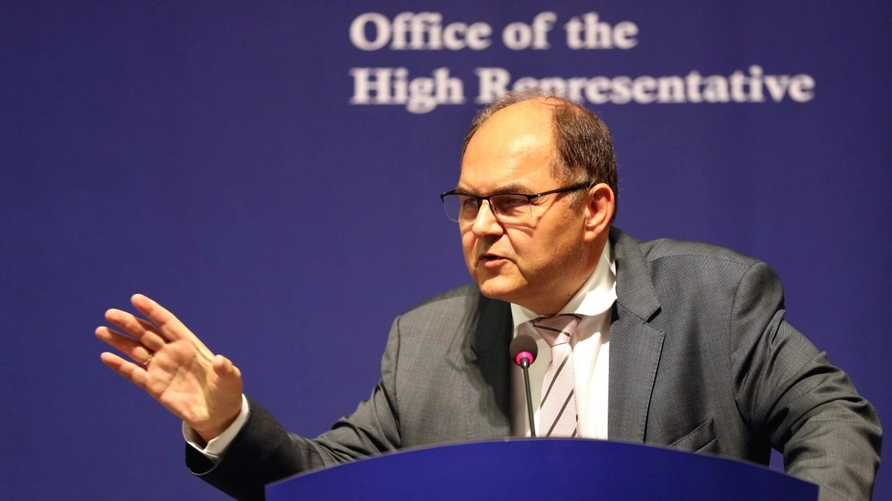 Šmit nema šta da traži u obrazovnom sistemu Srpske