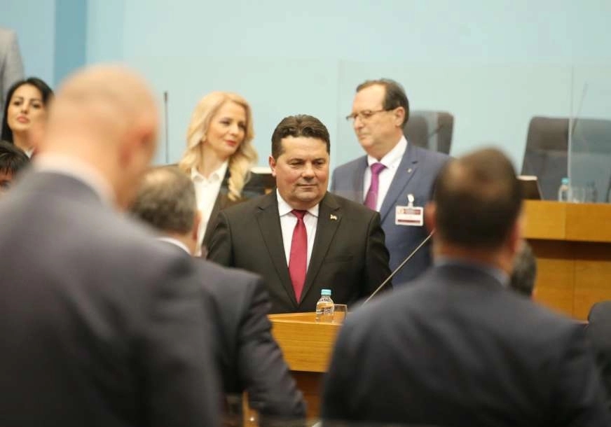 Stevandić najavio: Nastavak posebne sjednice parlamenta 7. februara