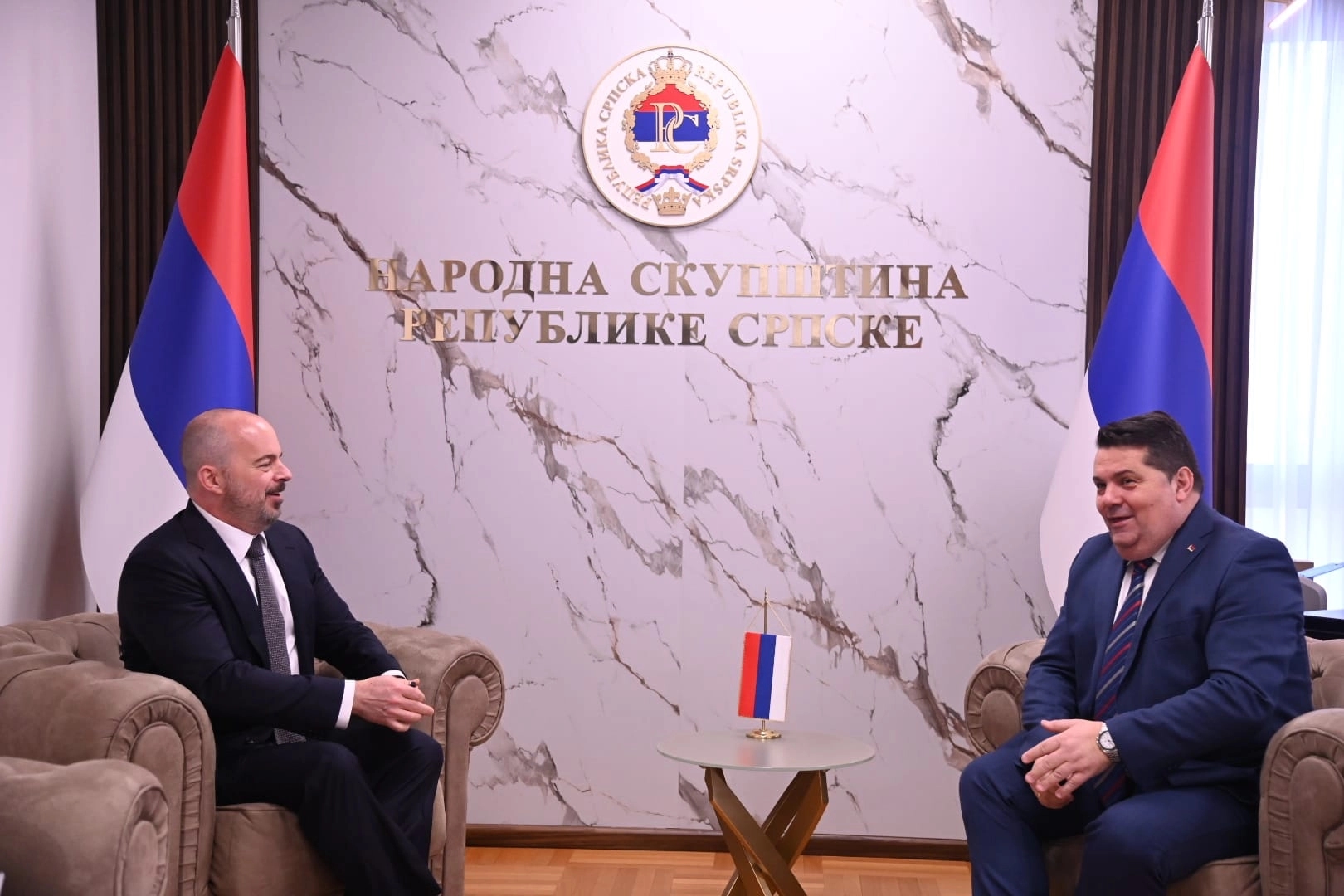 Stevandić sa Ginkelom: Srpska privržena očuvanju mira i stabilnosti