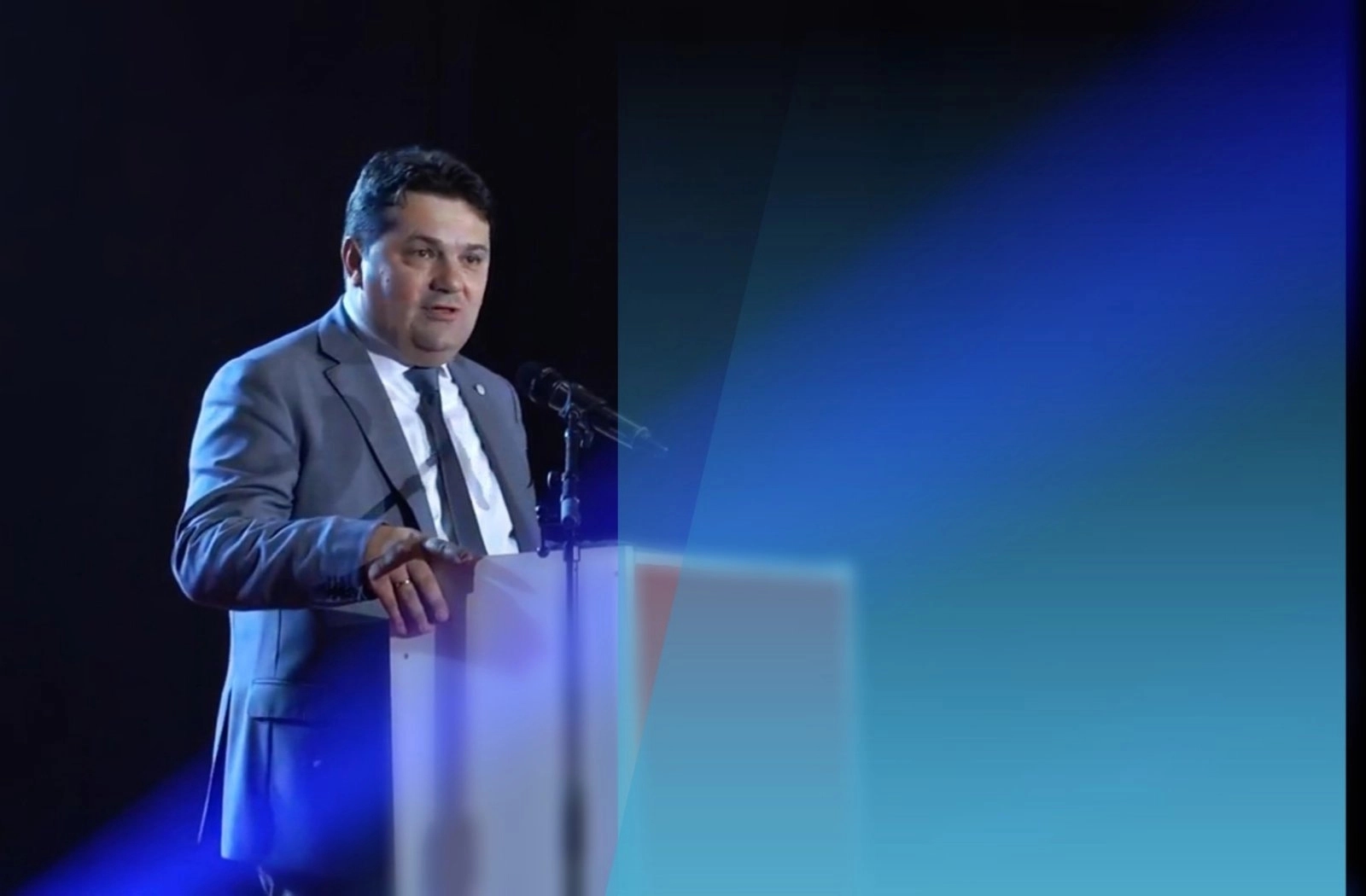 Stevandić uporedio dešavanja u Ukrajini sa NATO bombardovanjem Srbije