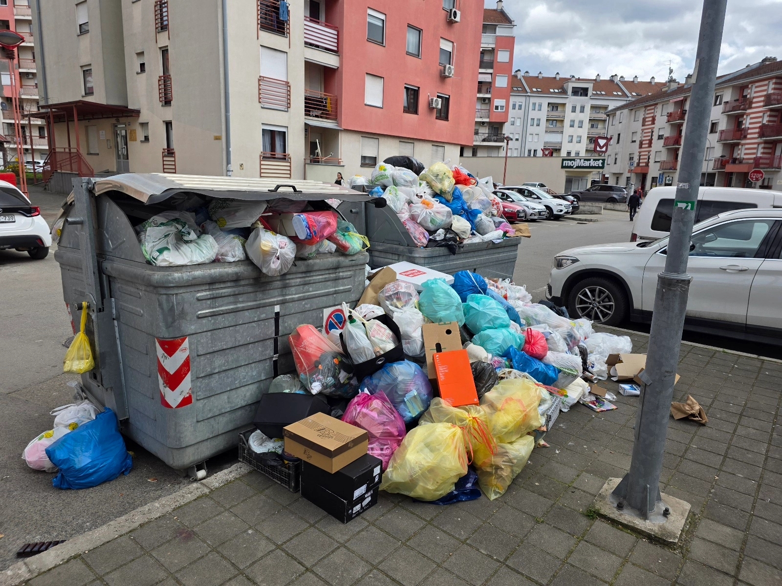 Sve više smeća na ulicama