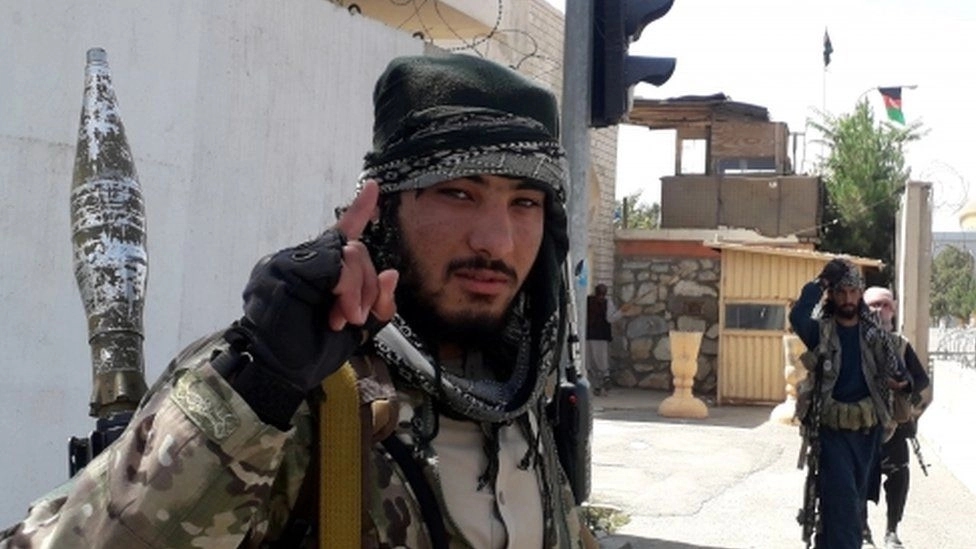 Talibani ubili petoricu pripadnika Islamske države