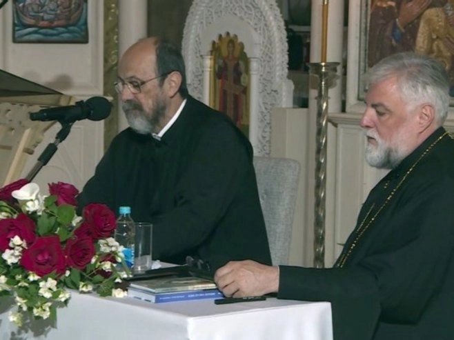 U Trebinju promovisana knjiga “Јedni drugima potrebni” mitropolita Grigorija