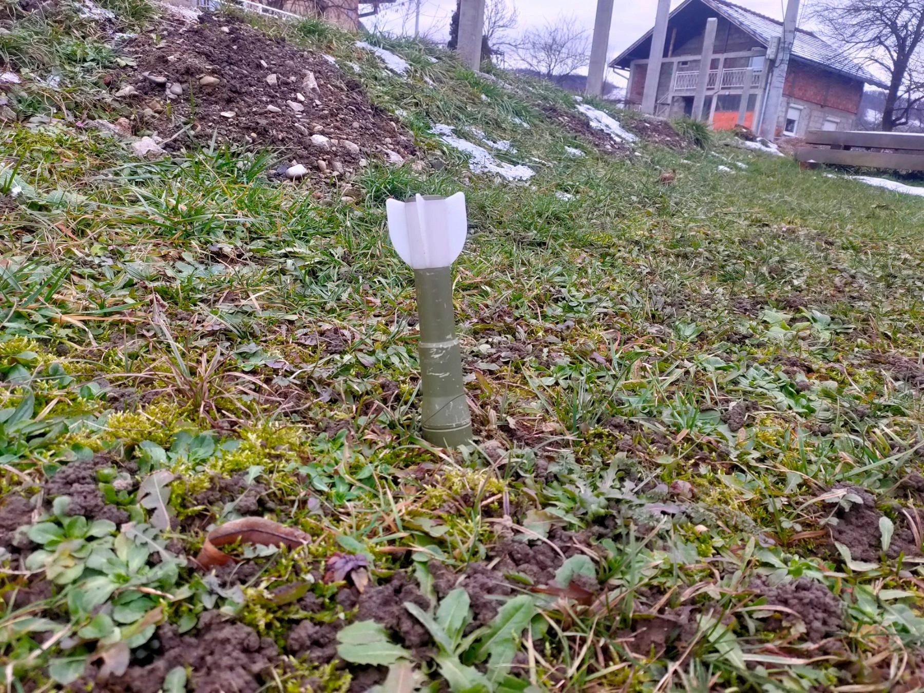 Uklonjen tromblon iz dvorišta Banjalučanina