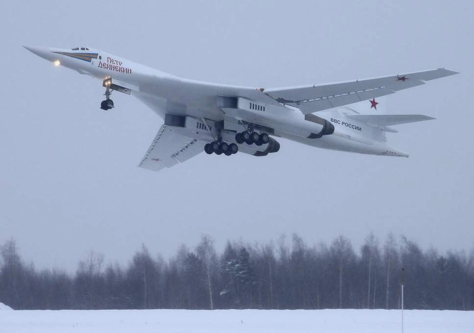 Ukrajina tvrdi da Rusi po prvi put koriste strateške bombardere