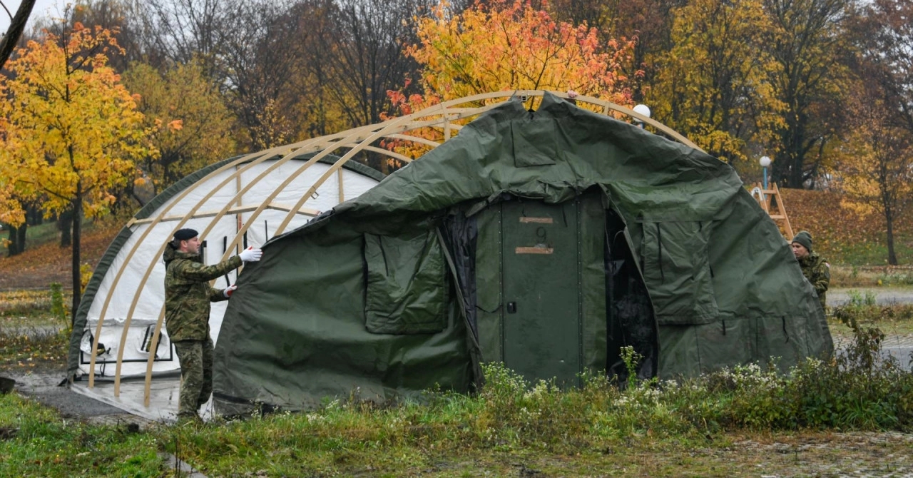 Vojska u Zagrebu postavlja šatore za smještaj pacijenata