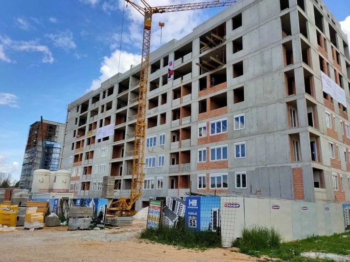 Vrućine i nedostatak opreme najčešći uzroci nesreća na gradilištima