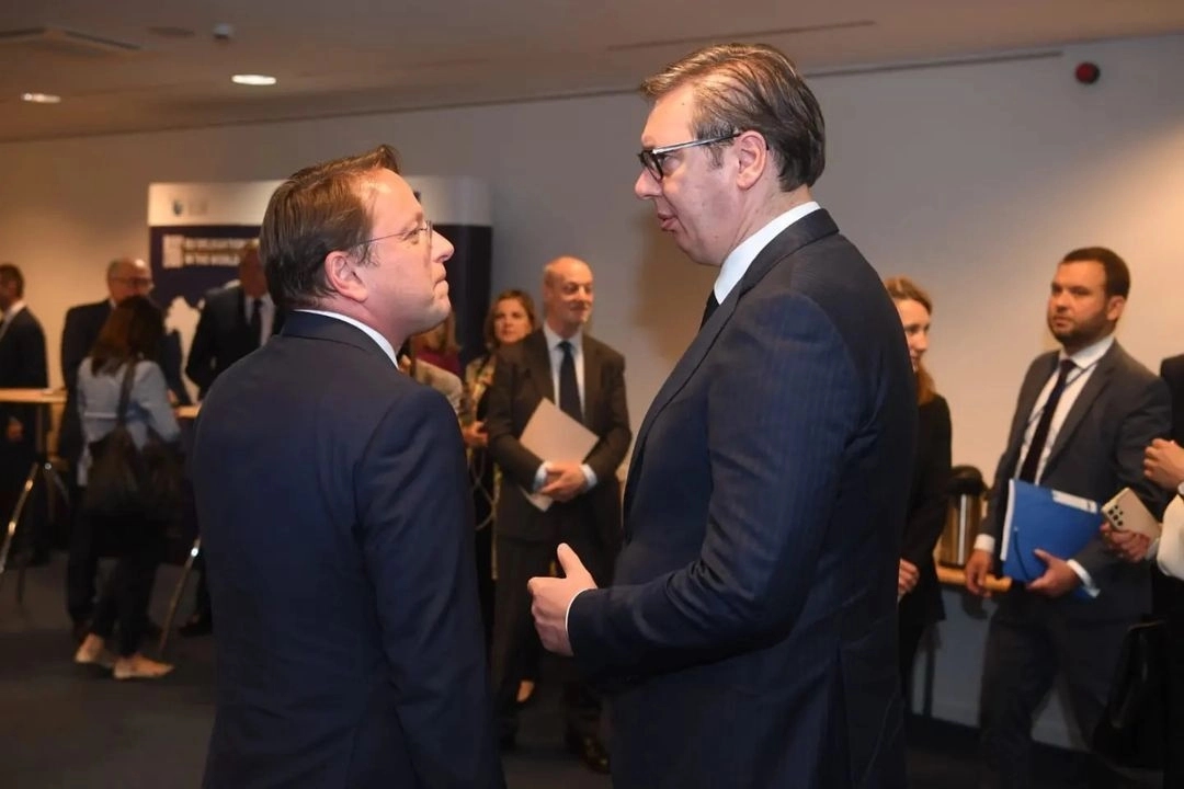 Vučić iz Brisela: “Neće ići tako lako onima koji misle da mogu da nas ucenjuju”