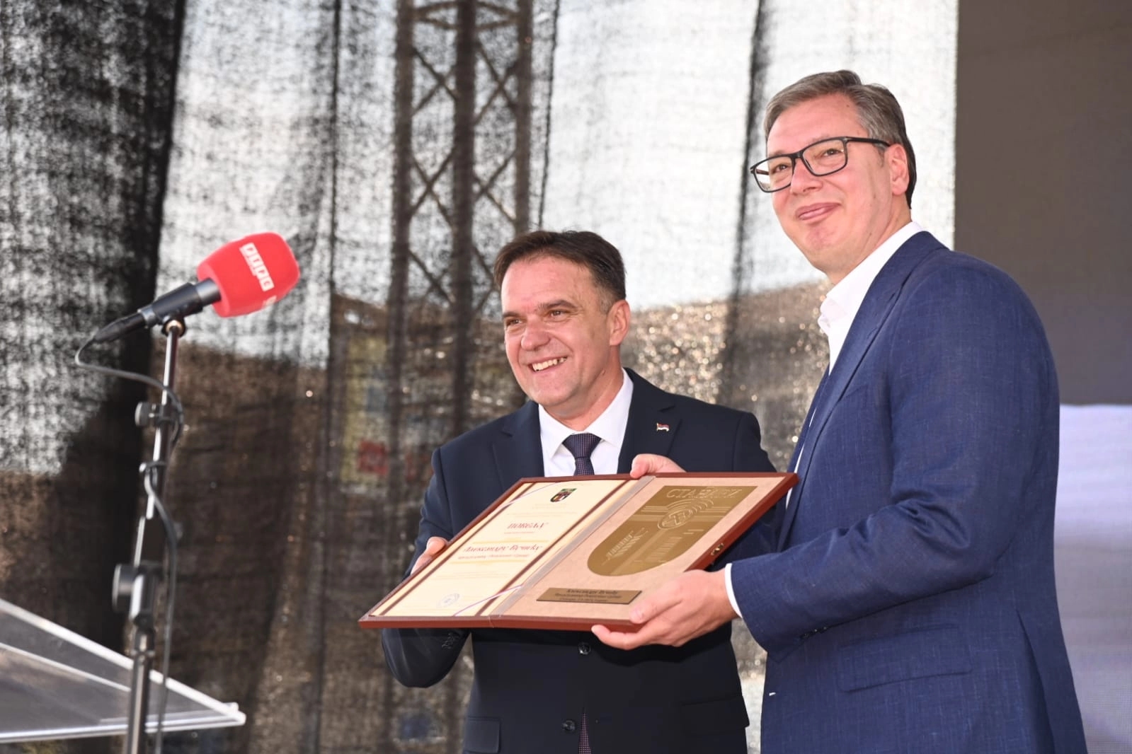 Vučić: Nikada bolji odnosi – Srbija nastavlja da ulaže u Srpsku