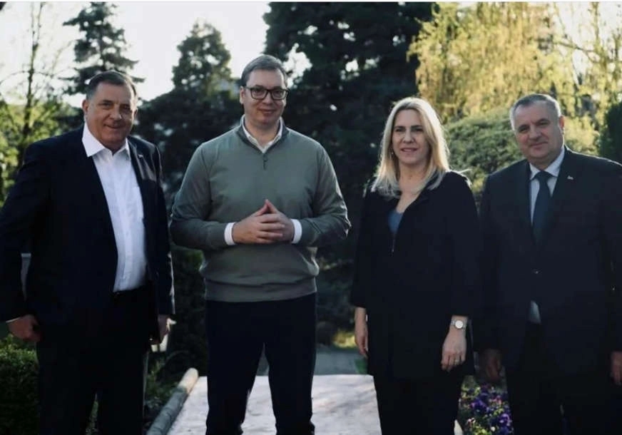 Vučić sa Dodikom i rukovodstvom Srpske o ključnim pitanjima saradnje