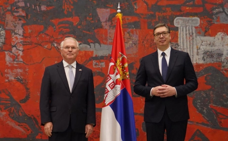 Vučić se sastao sa američkim ambasadorom