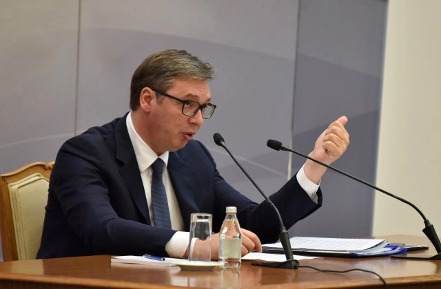 Vučić: U BiH sam došao samo sa svojim obezbjeđenjem, Helez izrekao neistinu