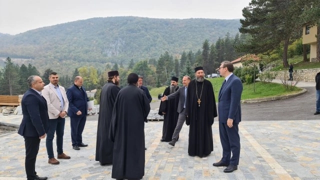 Vučić: “U tri godine uradili smo više putne mreže nego od 1970. godine”