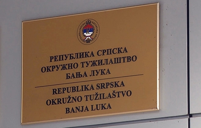 Za mito tražio evre i nutelu