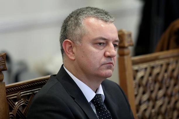 Za šta se terete Horvat i saradnici: Muljali sa novcem za nacionalne manjine