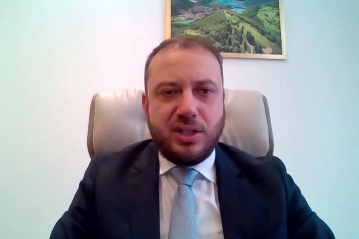 Ambasador BiH u UAE: Čuju se detonacije, ali nema ratnog stanja