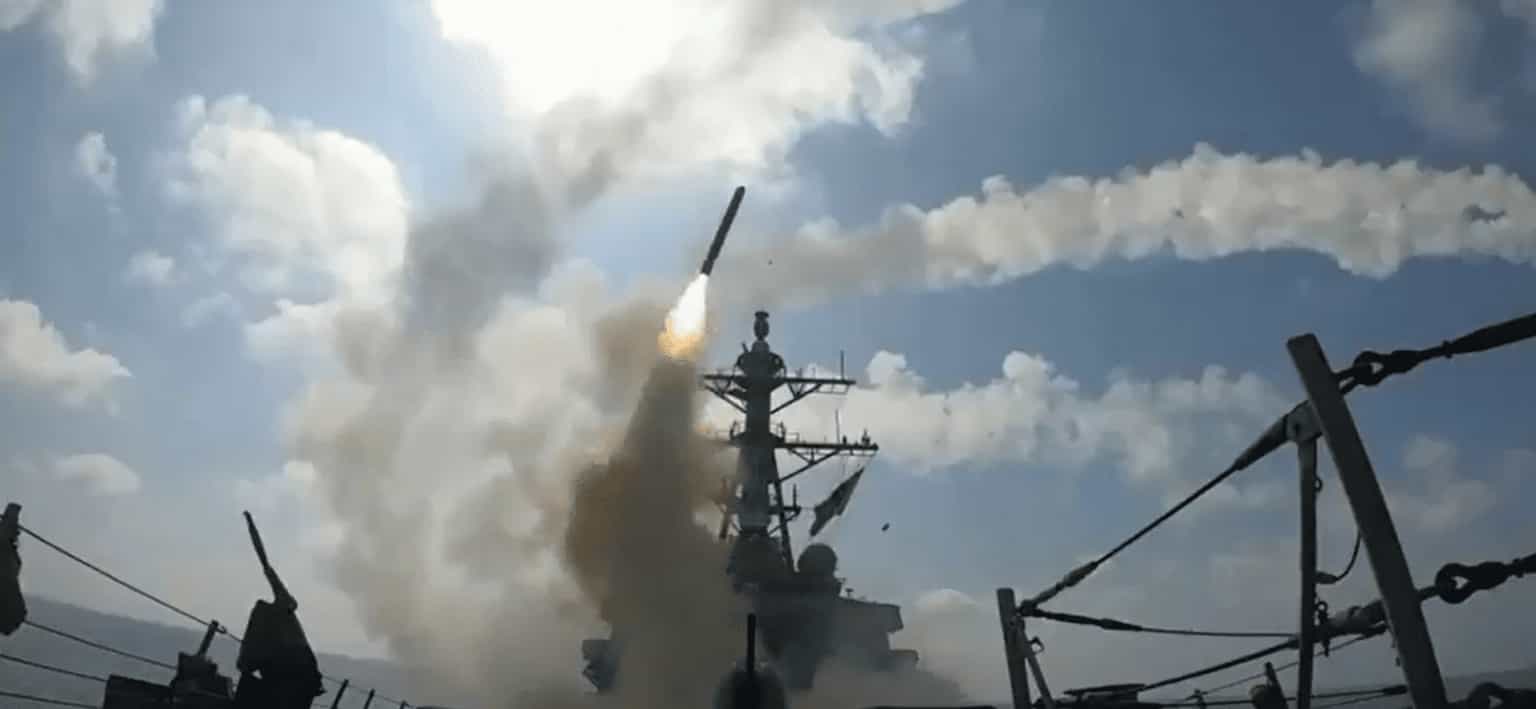 CENTCOM: Pogođen iranski ratni brod