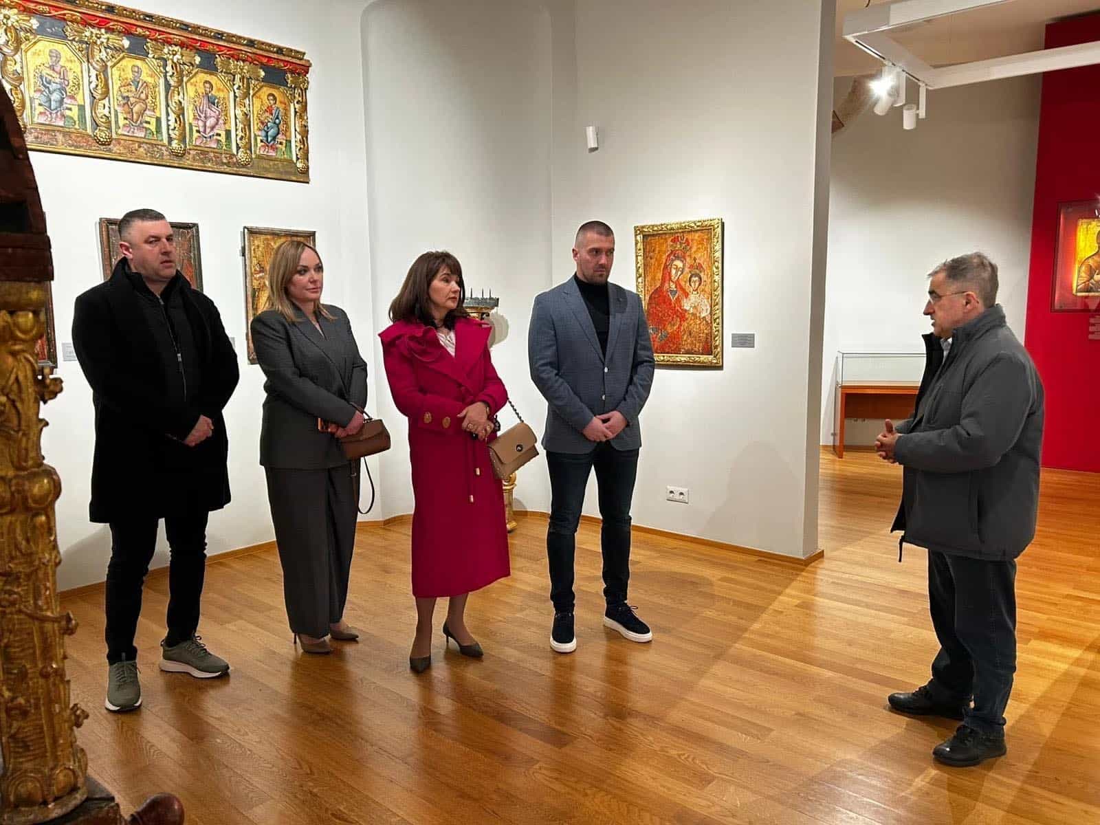 Delegacija Narodne skupštine Republike Srpske posjetila Sentandreju