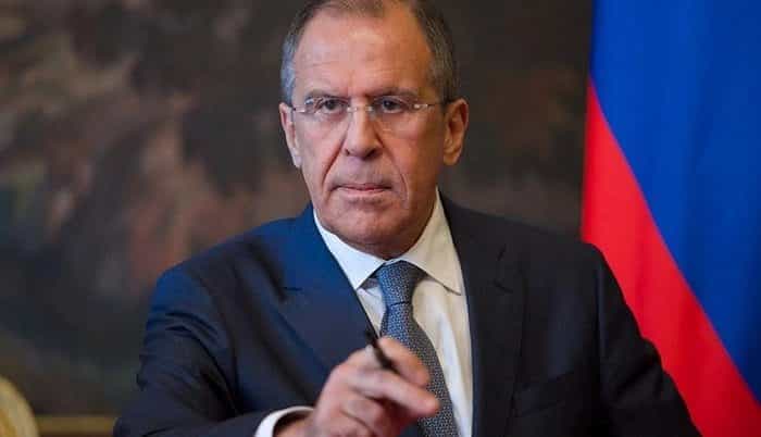 Lavrov: Vučić iskusan političar, hrabro i dugo trpi pritisak EU