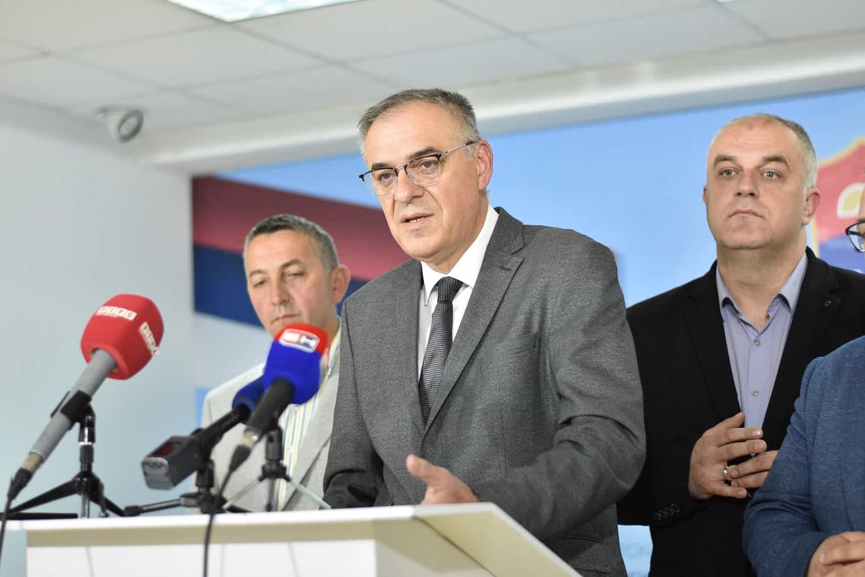 Miličević traži povlačenje odluke o Petroviću
