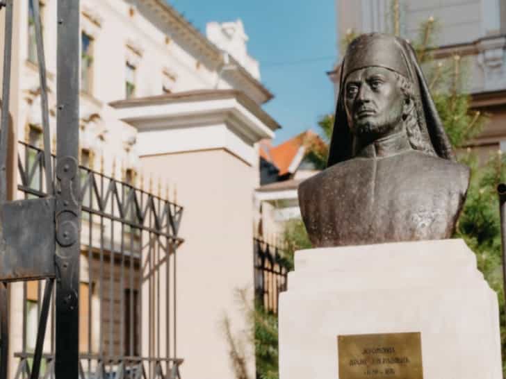 Otkrivena bista Dositeja Obradovića u Temišvaru