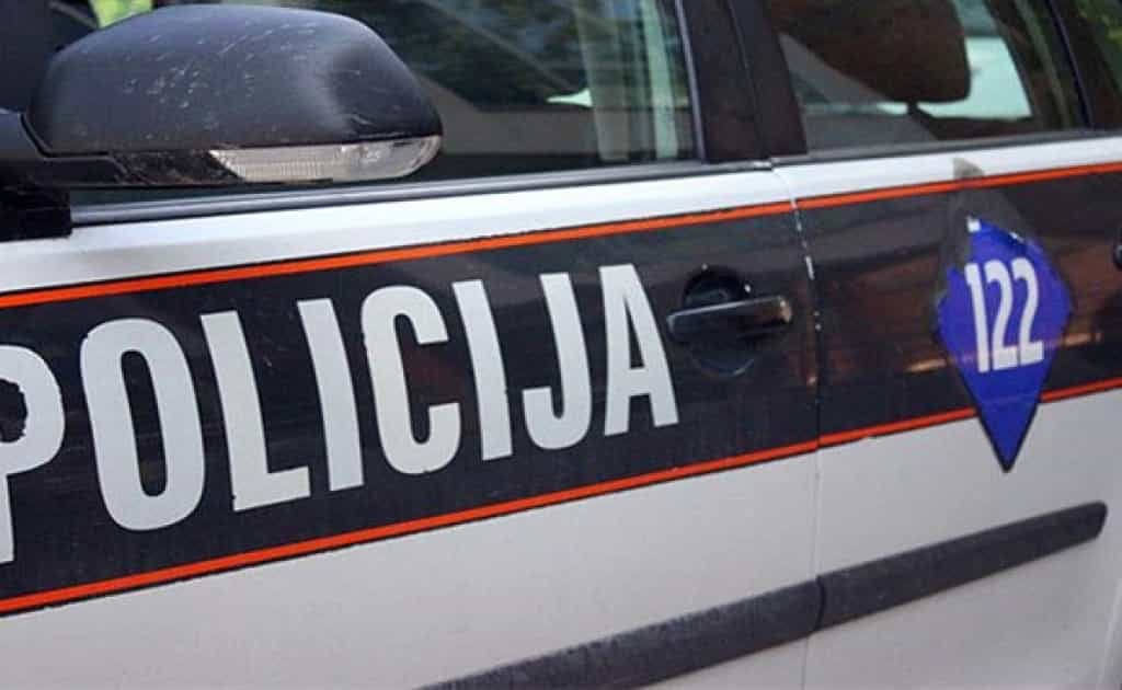 Pet vozila se sudarilo u tunelu u BiH, ima povrijeđenih