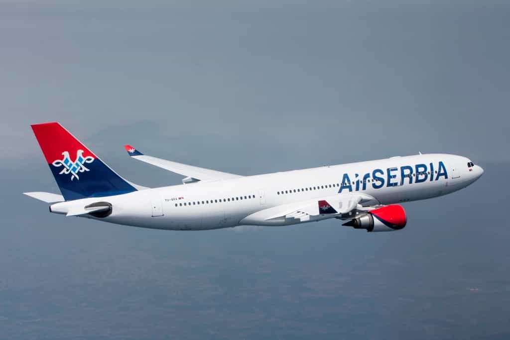 Poletio prvi avion Er Srbije za Baku