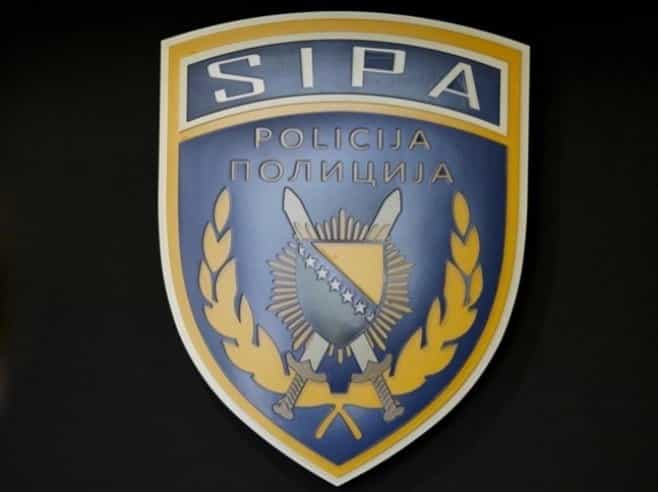 SIPA u akciji “Kanon” uhapsila službenika UIO BiH